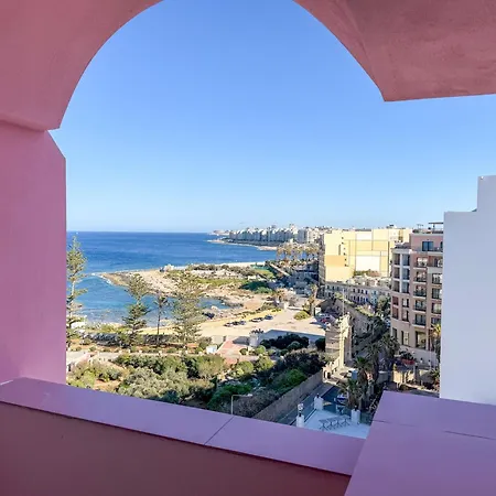 Flamingo In Vegas Resort, Malta 아파트호텔 Saint Julian's