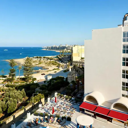 Flamingo In Vegas Resort, Malta 아파트호텔 Saint Julian's