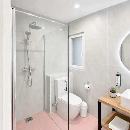 Flamingo In Vegas Resort, Malta 아파트호텔 4*